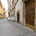 Baghirova In Rome Guest House